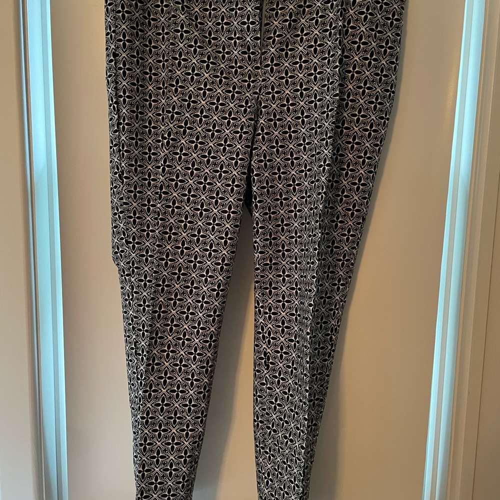 Talbots Monochrome Geometric Pants
